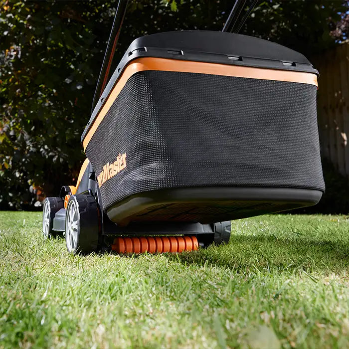 LawnMaster M2EB1232M with Rear Roller